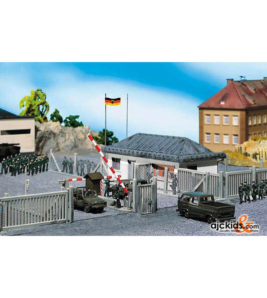 Faller 144021 - Guard Shack with Entry Gate