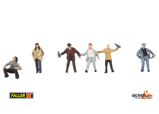 Faller 155357 - Guys at the station