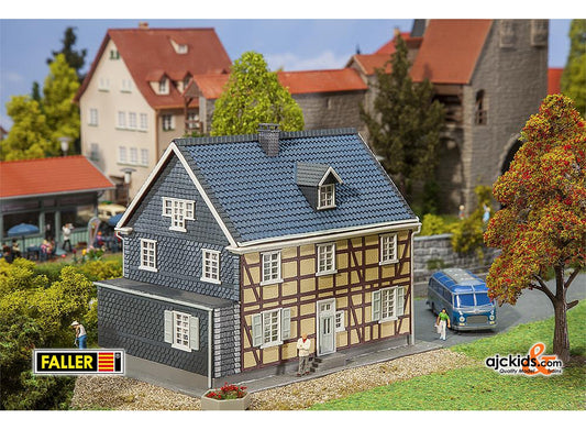 Faller 191702 - Farmhouse