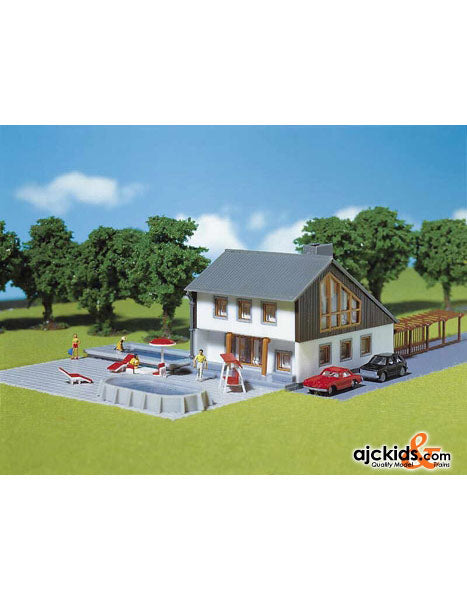 Faller 232229 - Modern home with pool