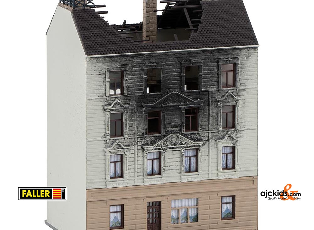 Faller 232326 - Dwelling house in fire