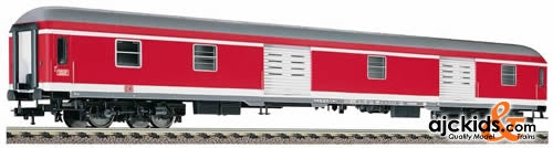 Fleischmann 5650 Baggage coach in traffic red livery, type Dm.920 of the DB AG