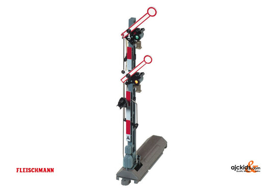 Fleischmann 6206 Semaphore home signal, with two unlinked arms