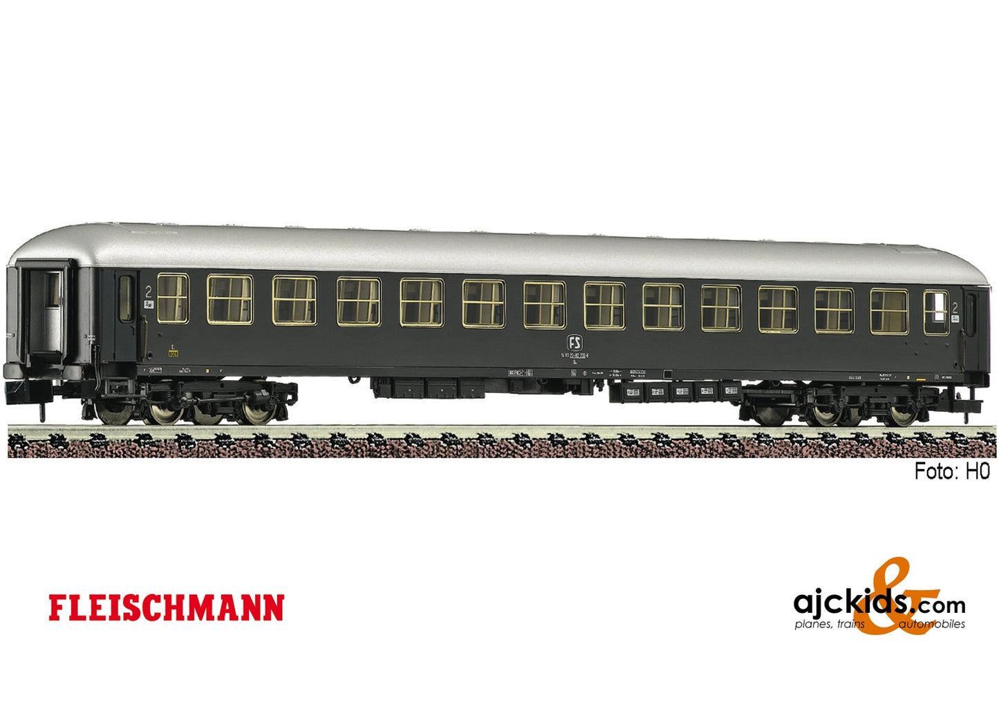 Fleischmann 863961 - 2nd class express train coach UIC-X type