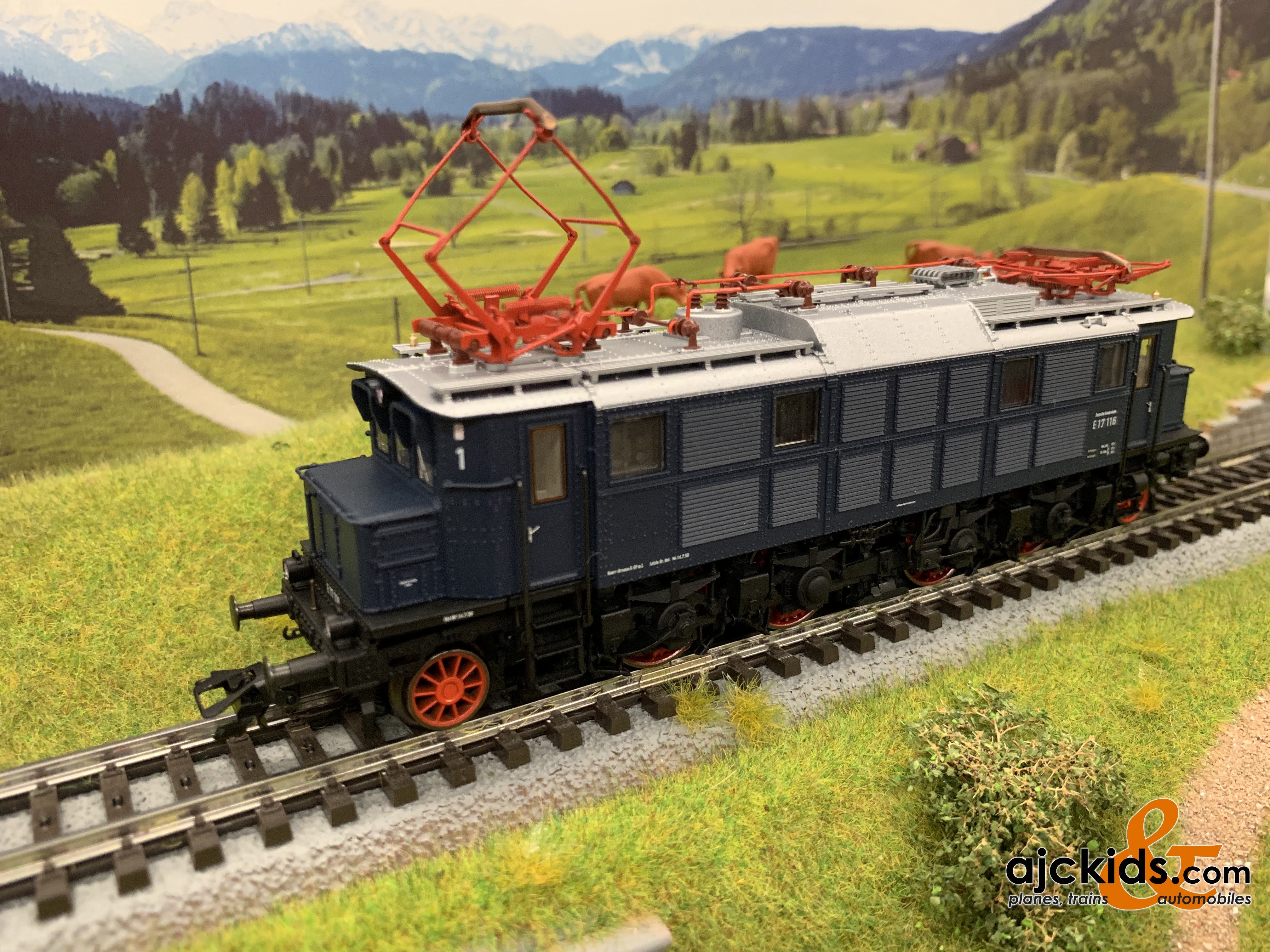 Marklin 37064 Toy Fair Locomotive 2019 – Ajckids