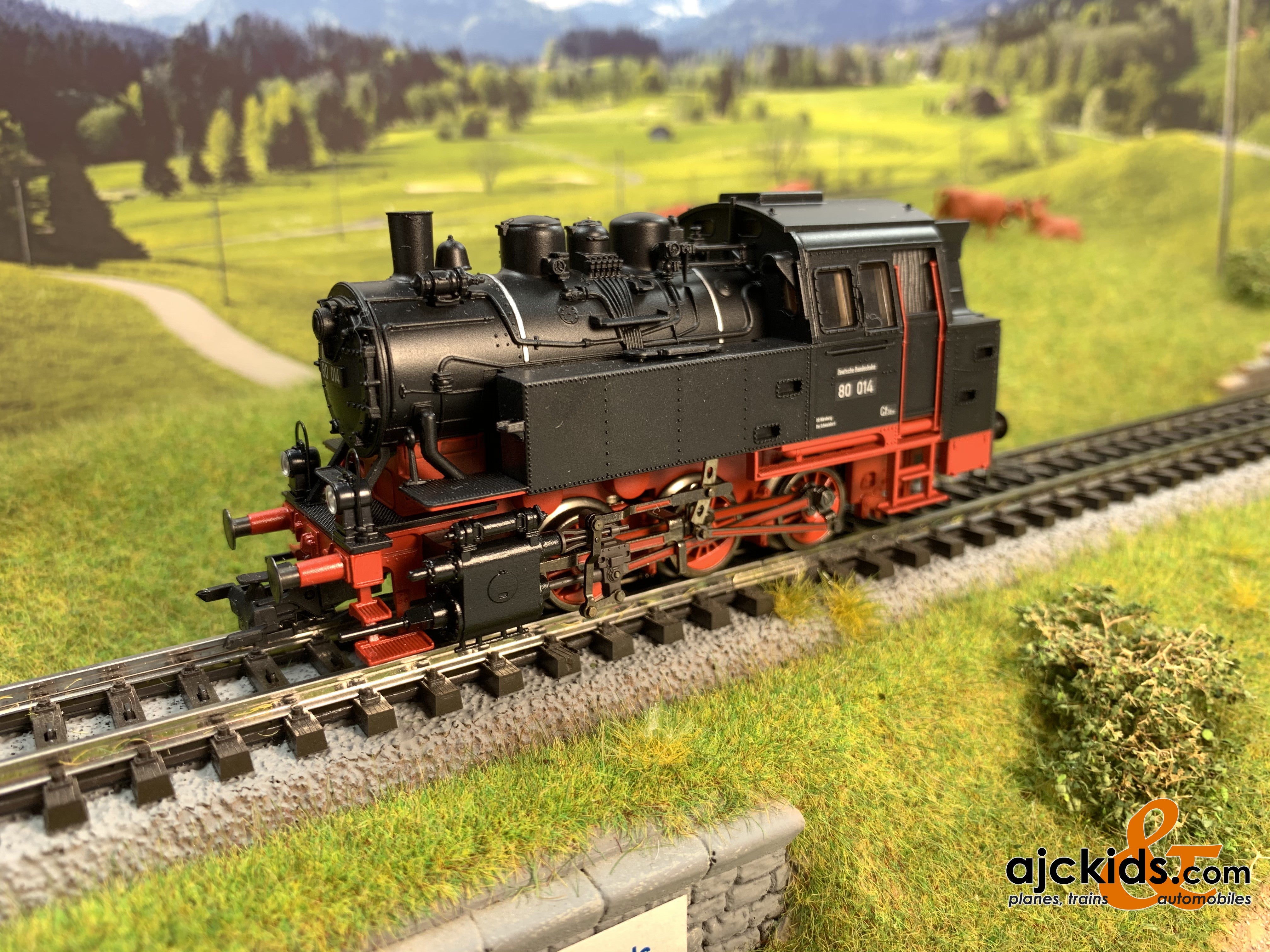 【ジャンク】märklinメルクリン/ HOドイツ連邦鉄道 10形 37083 Marklin 37068 Class 80 Steam Locomotive Heilbronn Railroad (Museum