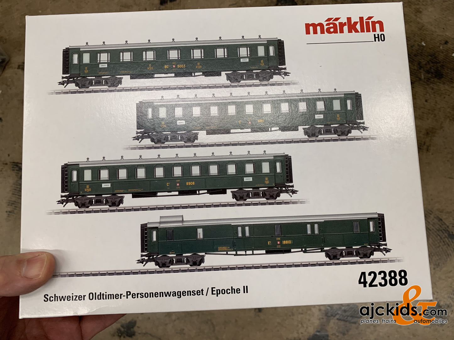 Marklin 42388 - Swiss Old-Timer Passenger Car Set
