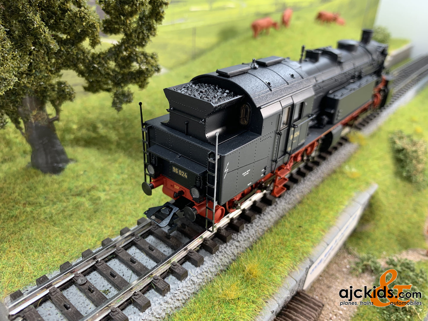 Trix 22326 - Class 96.0 Steam Locomotive