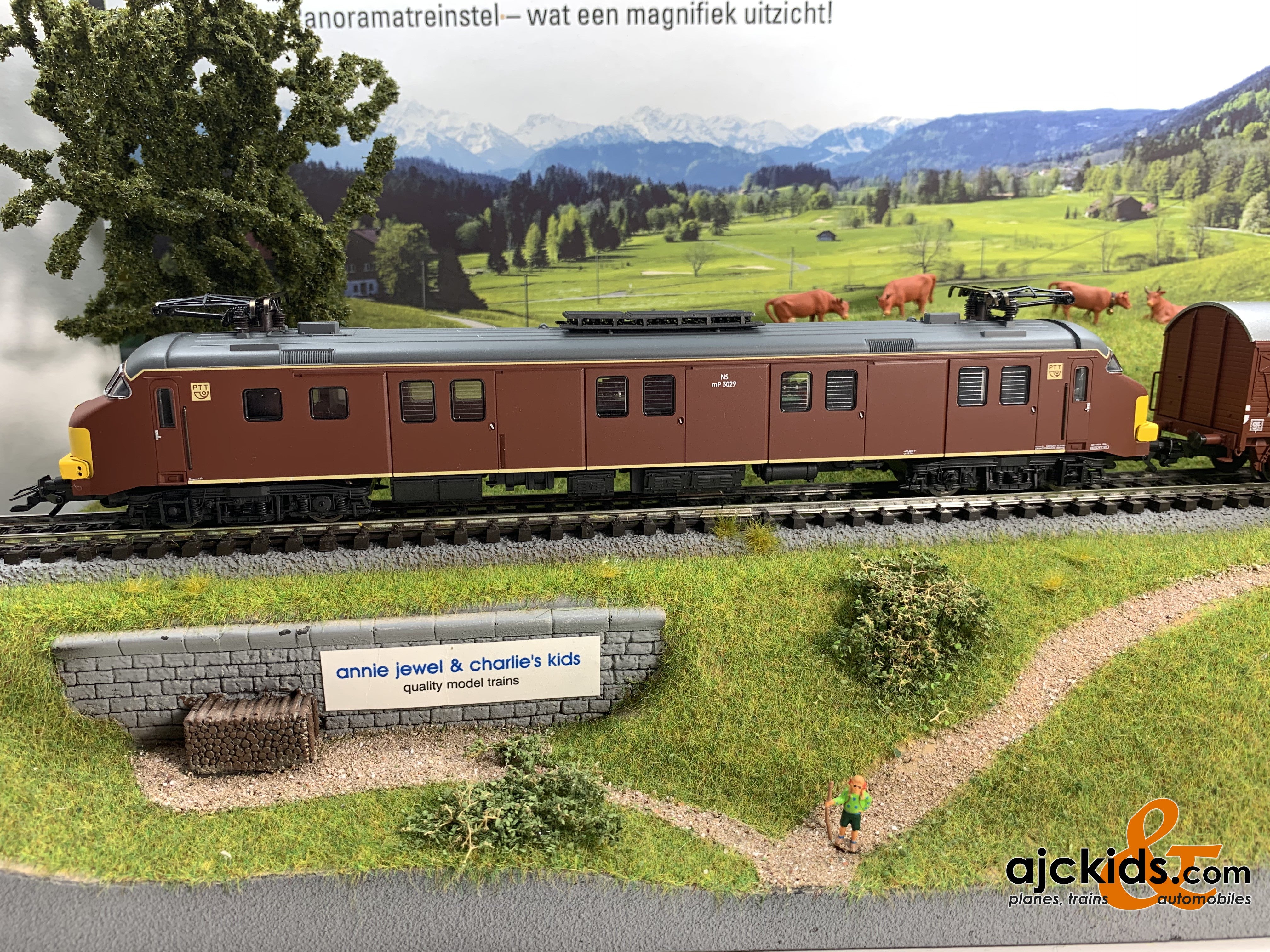 Marklin 26613 Class mP 3000 Postal System Electric Powered Rail