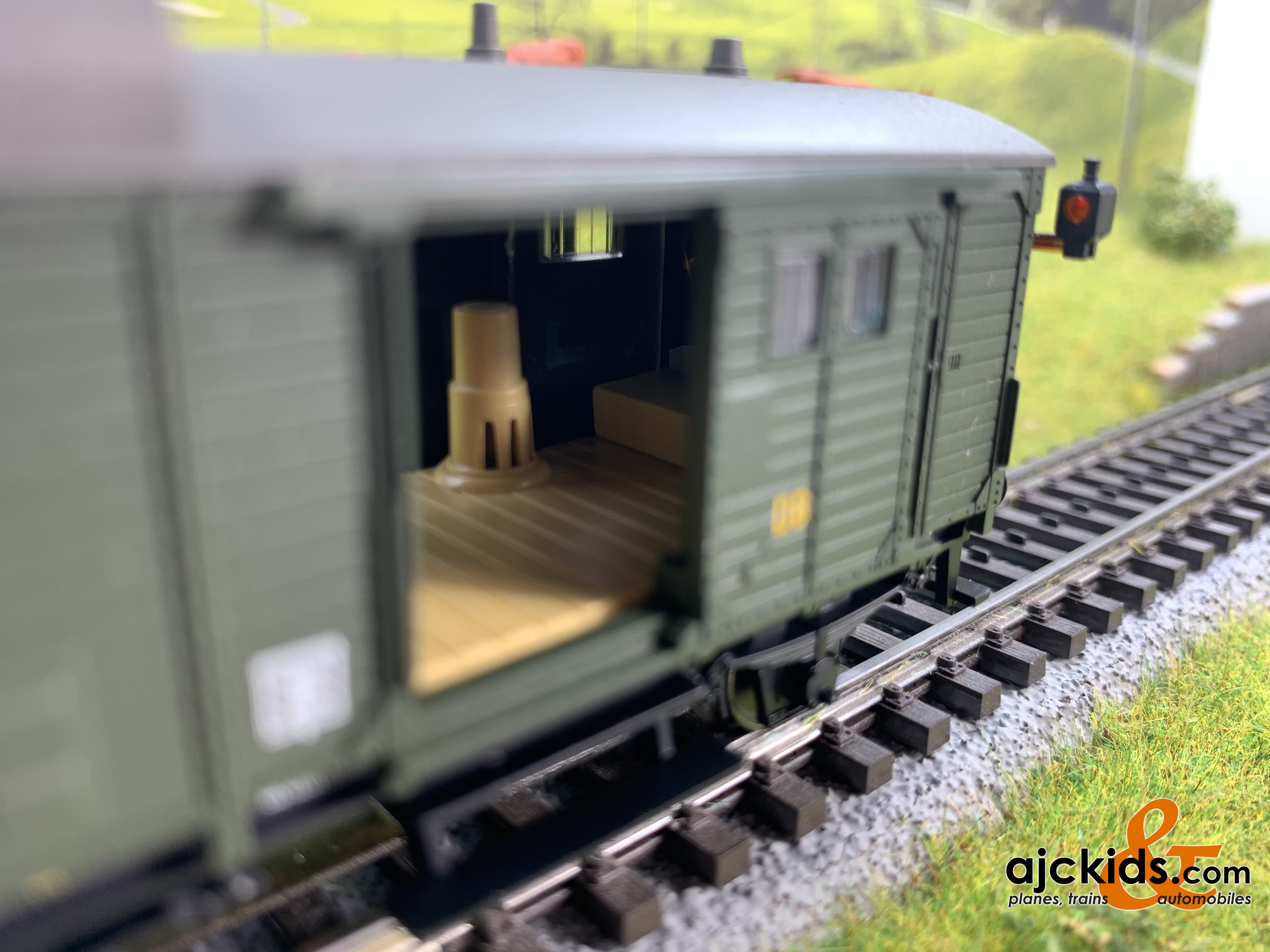 【未使用品】Märklinメルクリン 46986 DB Pwg Pr 14荷物車 Marklin 46986 Type Pwg Pr 14 Freight Train Baggage Car (Sounds