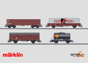 Marklin 00760 - Set with 8 Freight Cars in the Display Era IV in H0 Scale