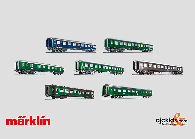 Marklin 00796 - Display with 12 Tin-Plate Passenger Cars in H0 Scale
