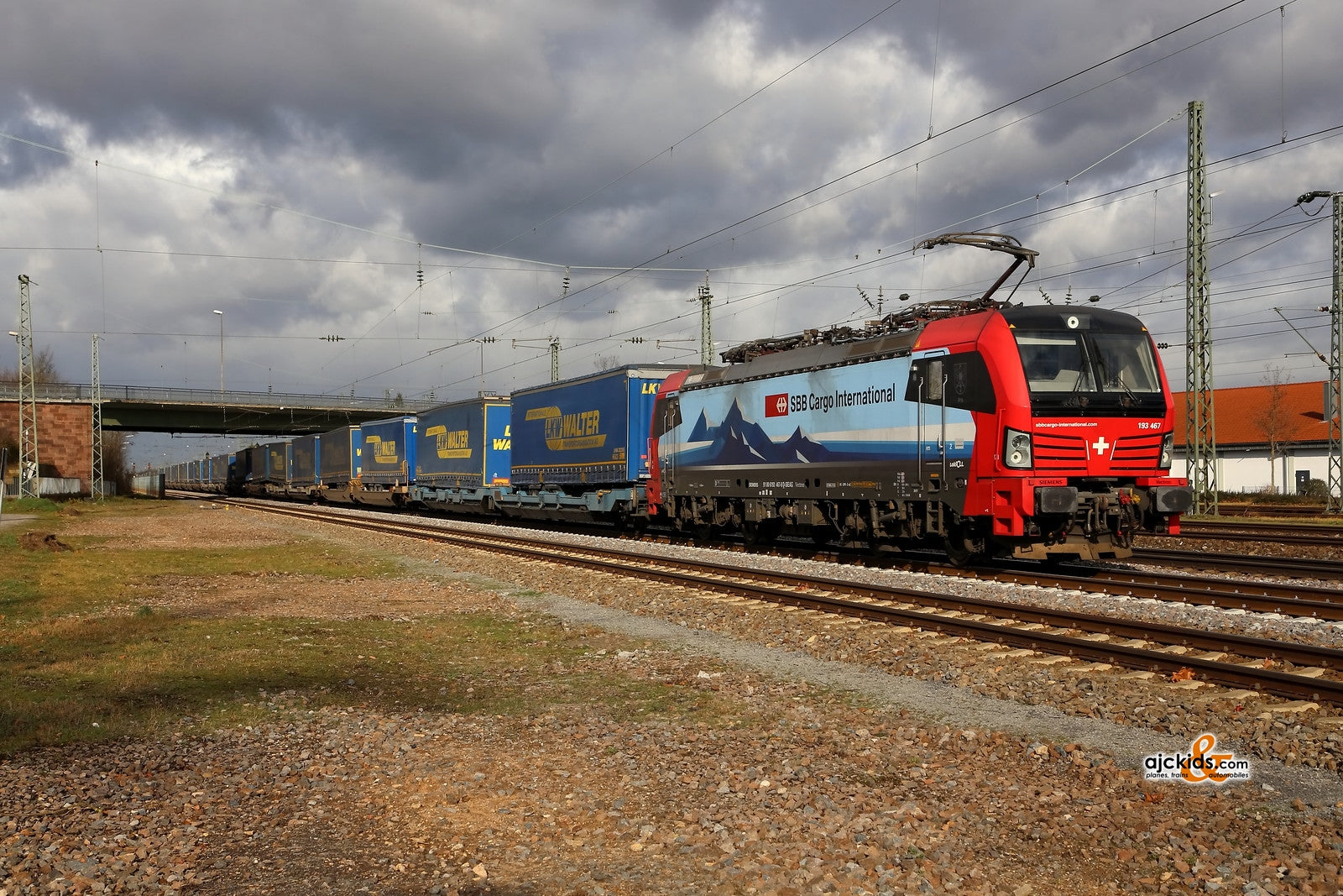 Marklin 36195 Class 193 Electric Locomotive – Ajckids