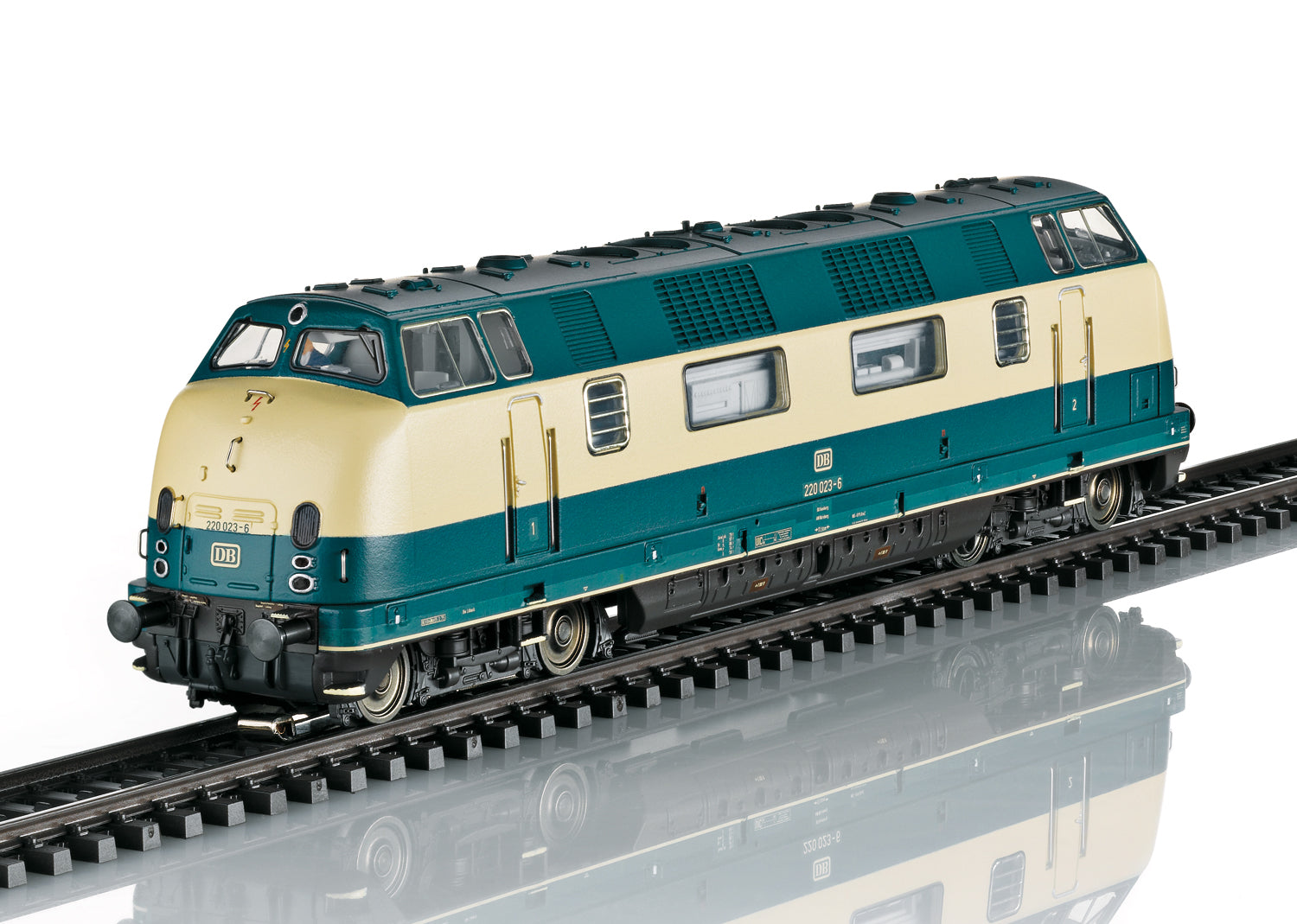 Marklin 37807 - Class V 200.0 Diesel Locomotive at Ajckids.com