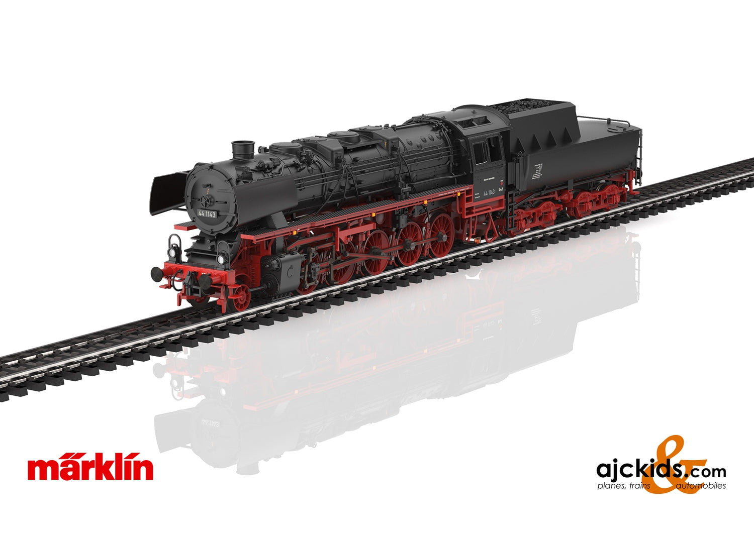 Marklin 39745 Class 44 Steam Locomotive with a Tub-Style Tender