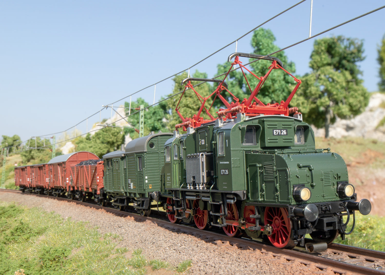 Marklin 39771 Class E 71.1 Electric Locomotive (Insider 2022