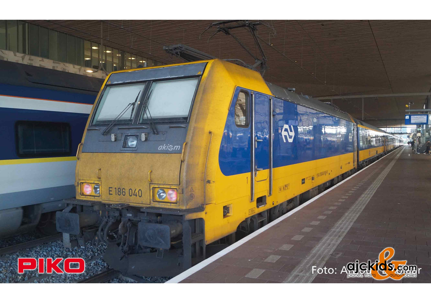 Piko 21662 - Electric Locomotive (Sound) BR 186 NS VI (Märklin AC 3-Rail), EAN: 4015615216629