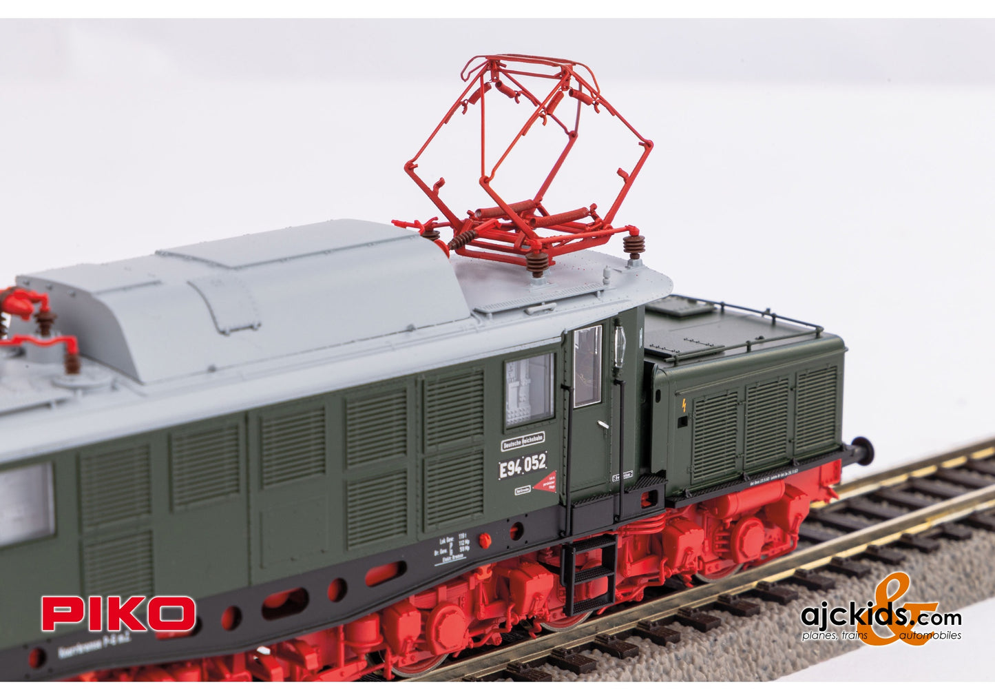 Piko 51476 - BR E94 Electric Locomotive DR III Sound