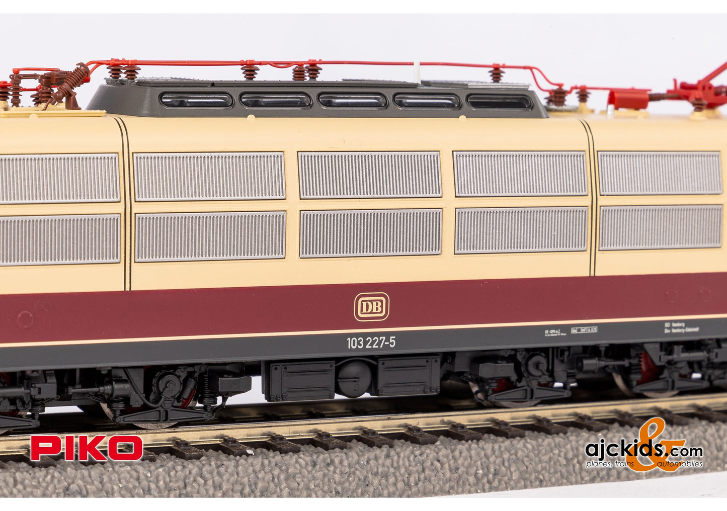 Piko 51688 - BR 103 Electric Locomotive DB IV Sound