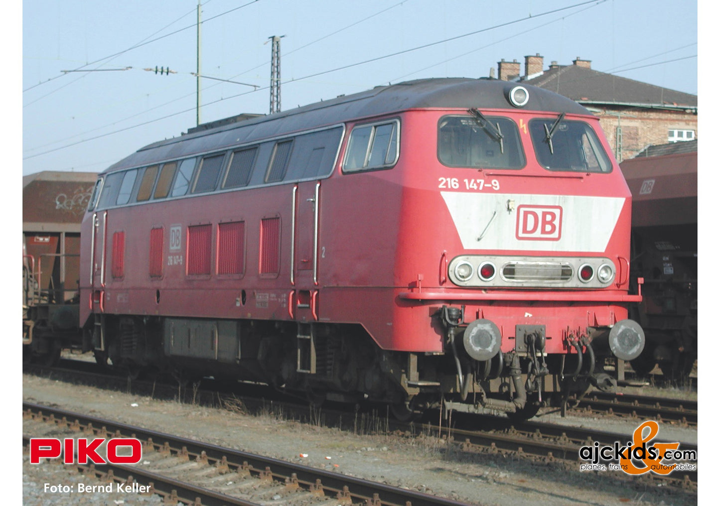 Piko 52412 - BR 216 Diesel Locomotive DB "Bib scheme" V