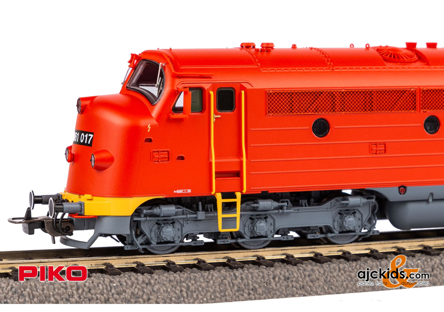 Piko 52482 - M61 Diesel Locomotive MAV IV Sound