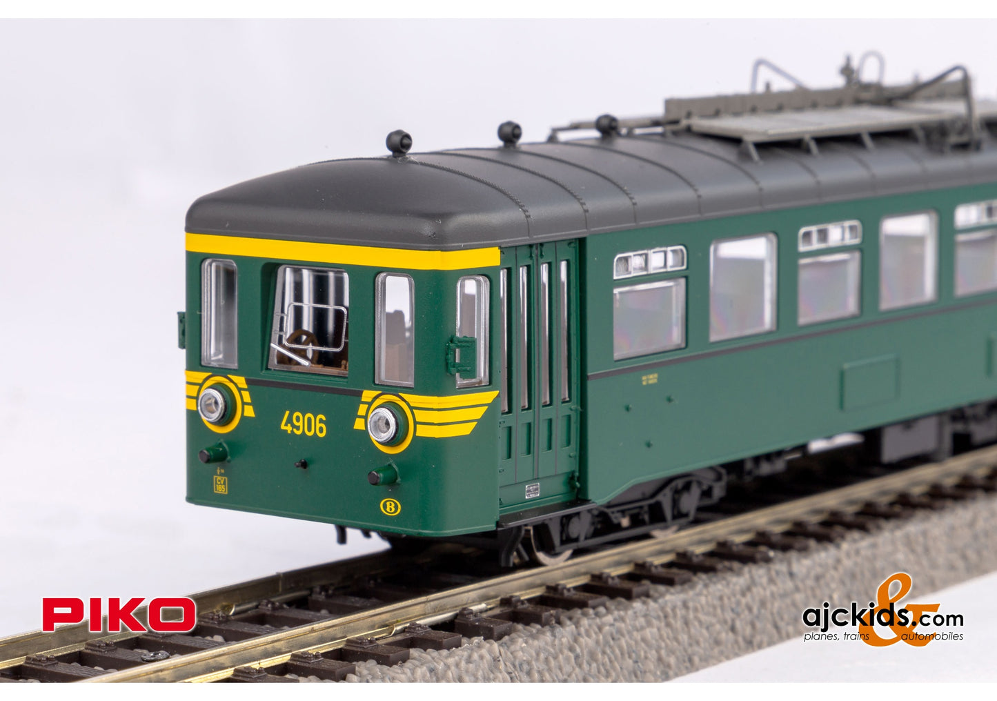Piko 52793 - Rh 49 Diesel railcar SNCB III