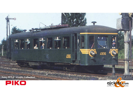 Piko 52795 - Rh 49 Diesel railcar SNCB III Sound
