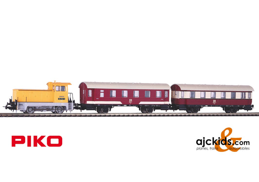 Piko 58135 - Local Train Set BR 102.1 Diesel Locomotive + 2 Coaches DR IV