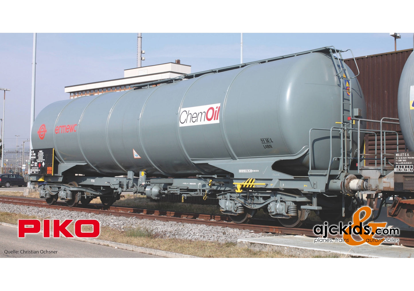 Piko 58970 - Gravity Tank Car ERMEWA Chemoil VI