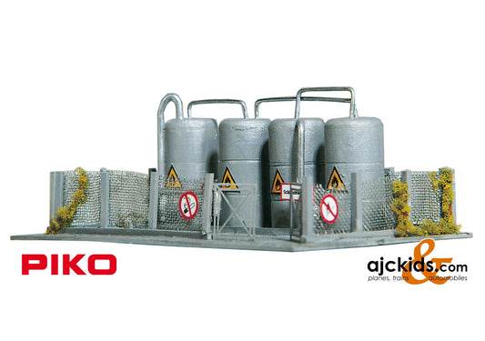 Piko 60012 - Warwick Oil Tanks