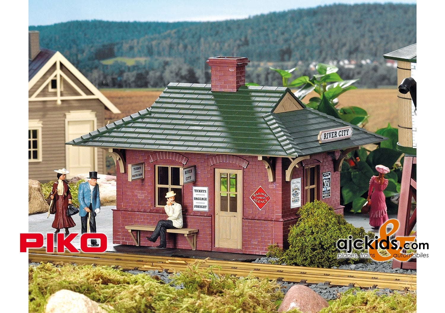 Piko 62709 - River City Station Built-Up