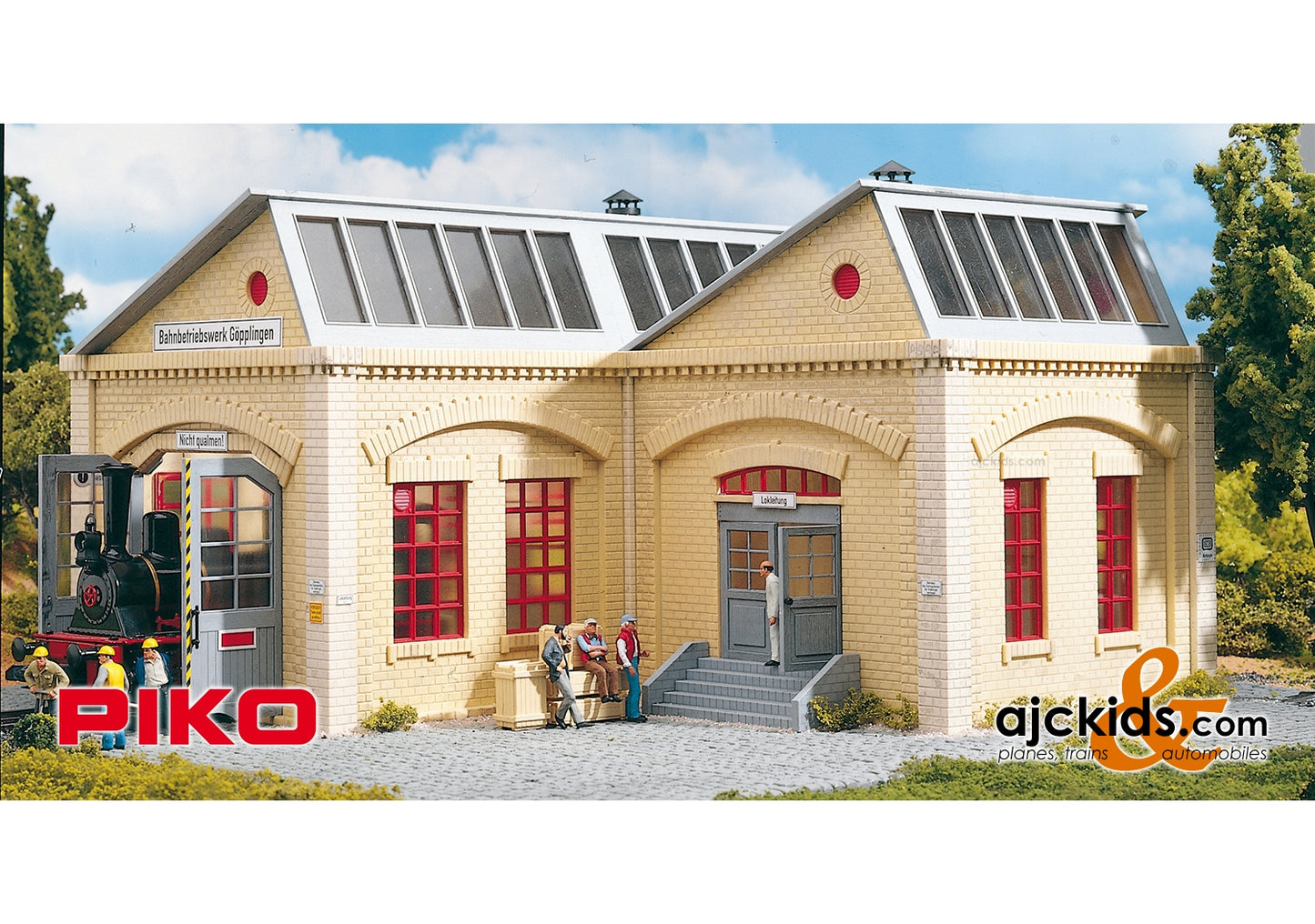 Piko 63003 - Goepplingen Loco Shed 1:32