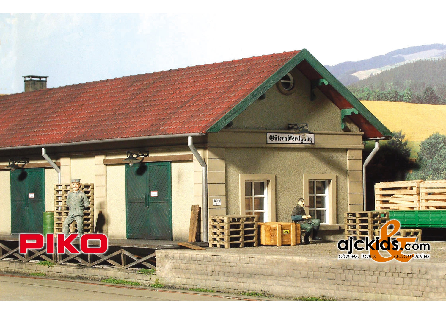 Piko 63005 - Goepplingen Goods Depot 1:32