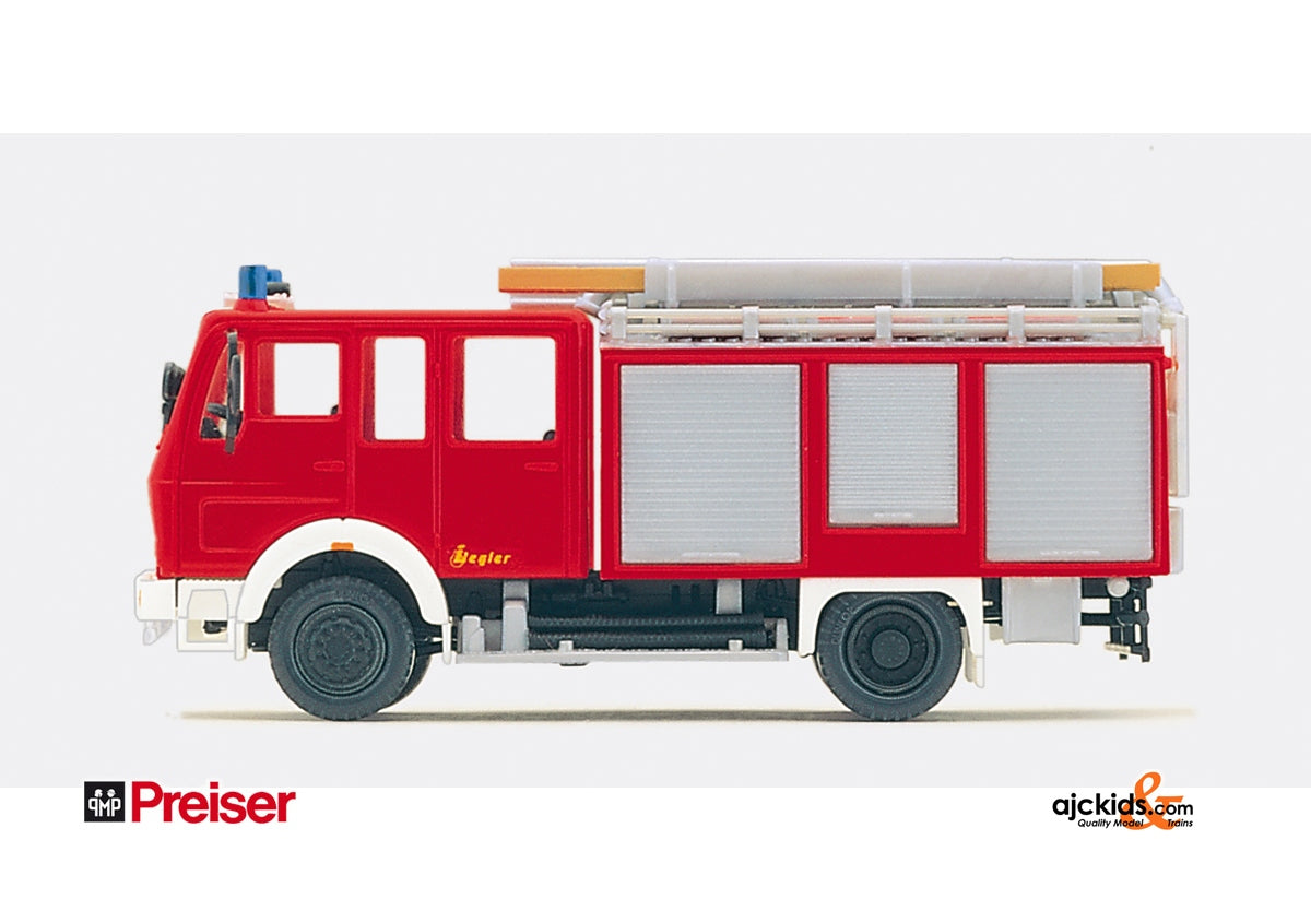 Preiser 31144 - LF-16 Hose Carrier Truck