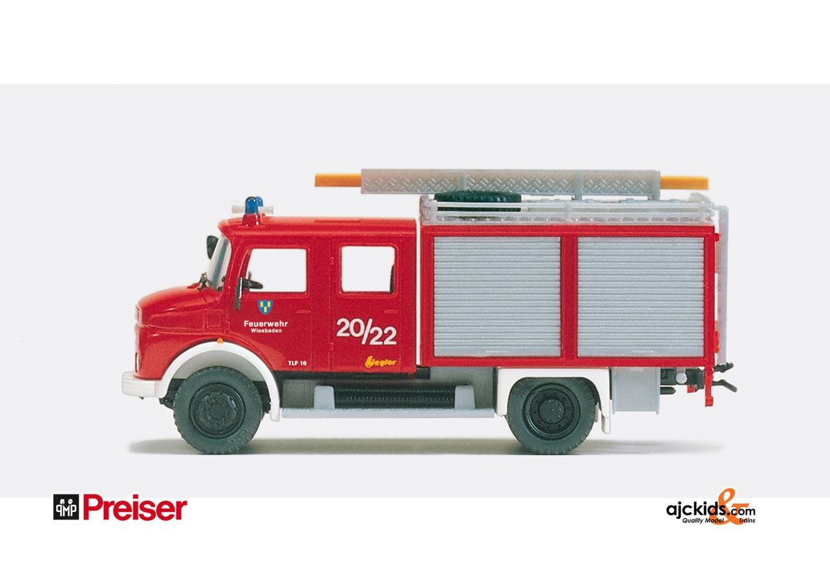 Preiser 31248 - MBTLF16 FD pumper truck