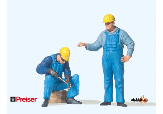 Preiser 45076 Workman standing/welding