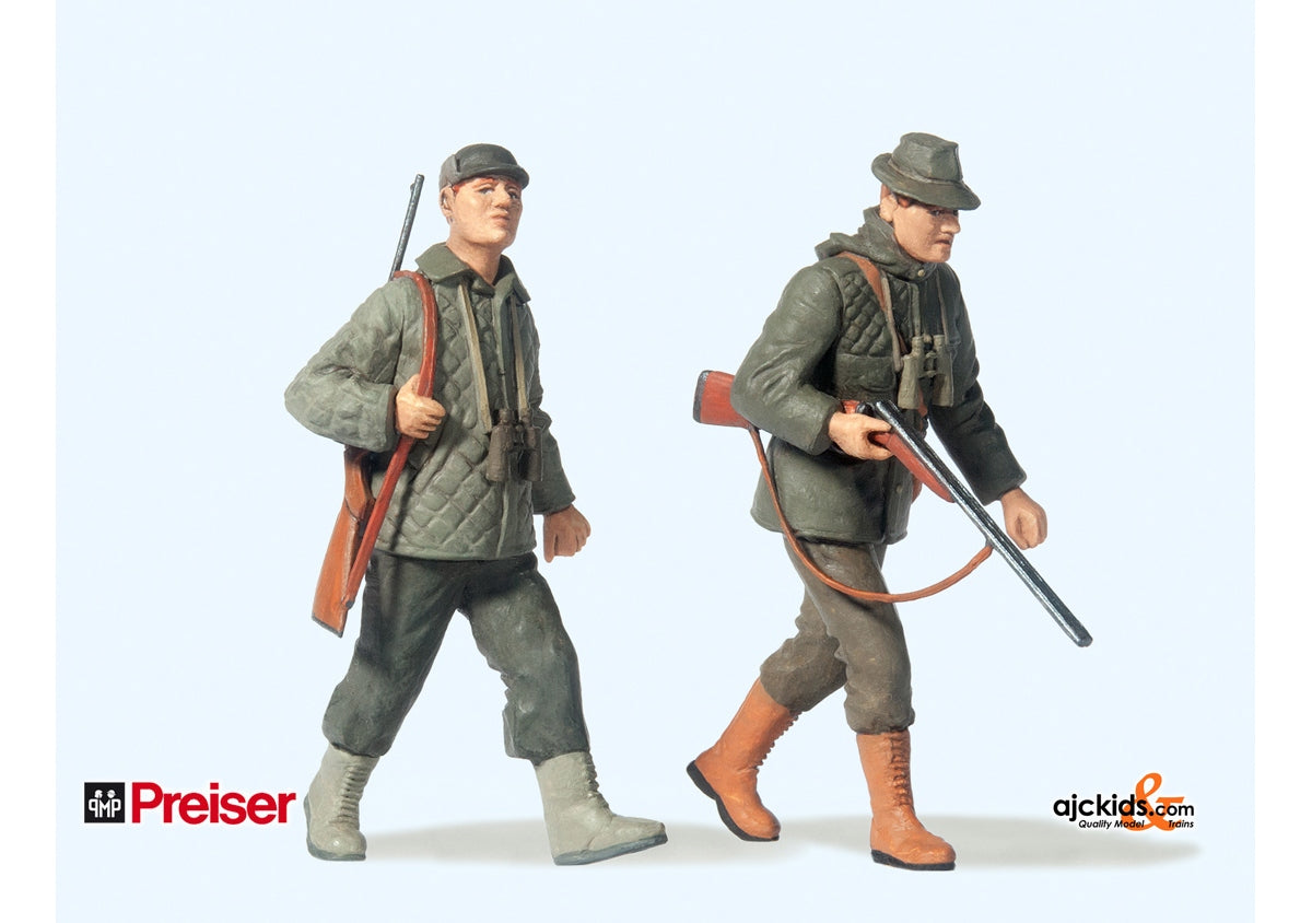 Preiser 45136 Huntsmen Walking 2 pcs