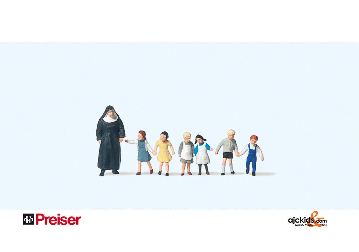 Preiser 75029 - Nun with Children 7/