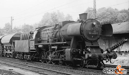 Roco 62257 Steam Locomotive BR 50