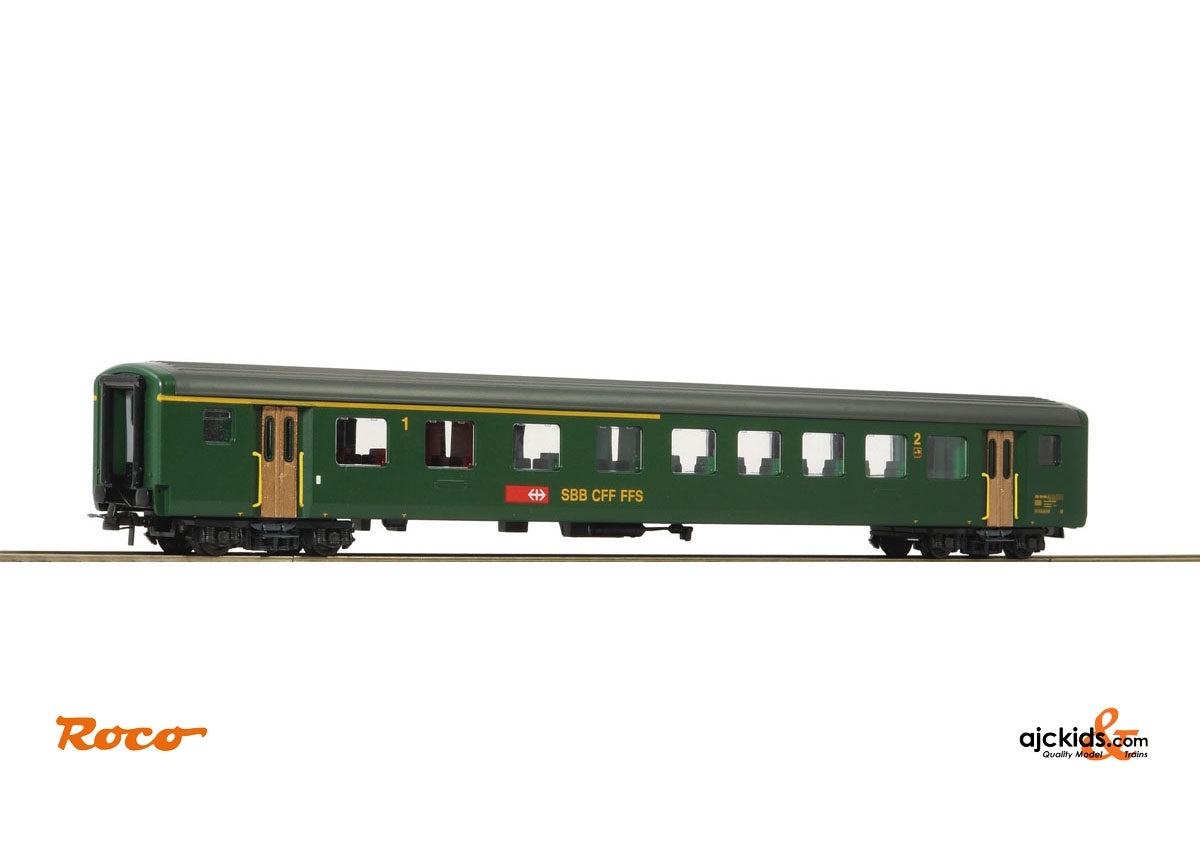 Roco 74570 1st/2nd class fast train car EW II SBB