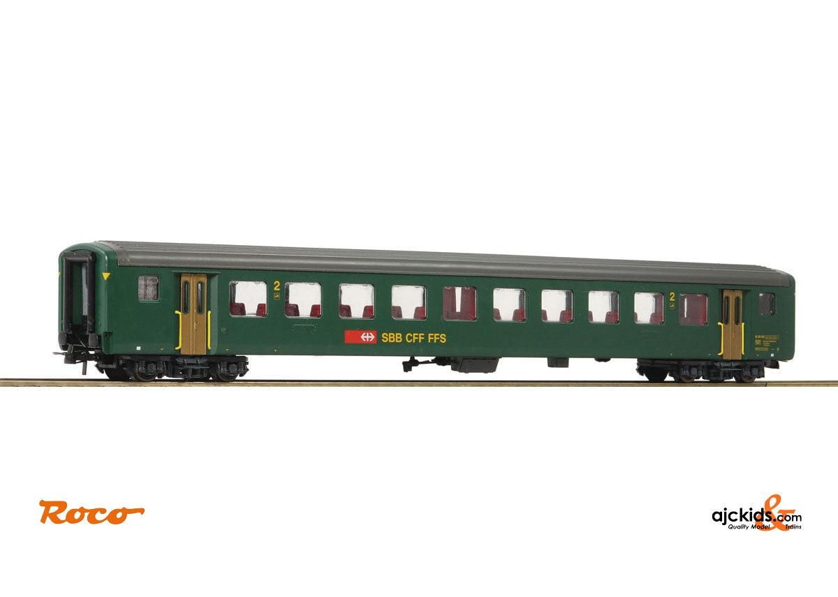 Roco 74571 2nd class fast train car EW II SBB