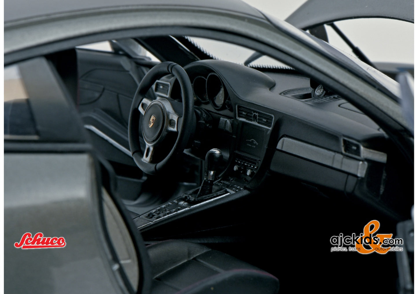 Schuco 450039600 - Porsche 911 GTS grey 1:18