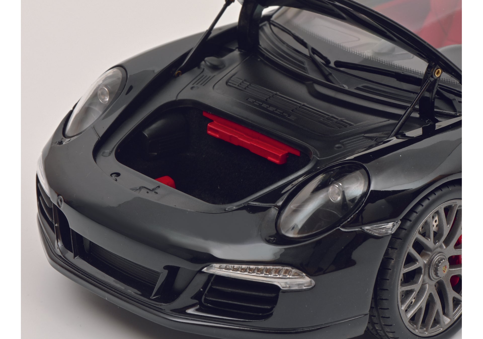 Schuco 450039900 Porsche 911 4 GTS Targa black 1:18 – Ajckids