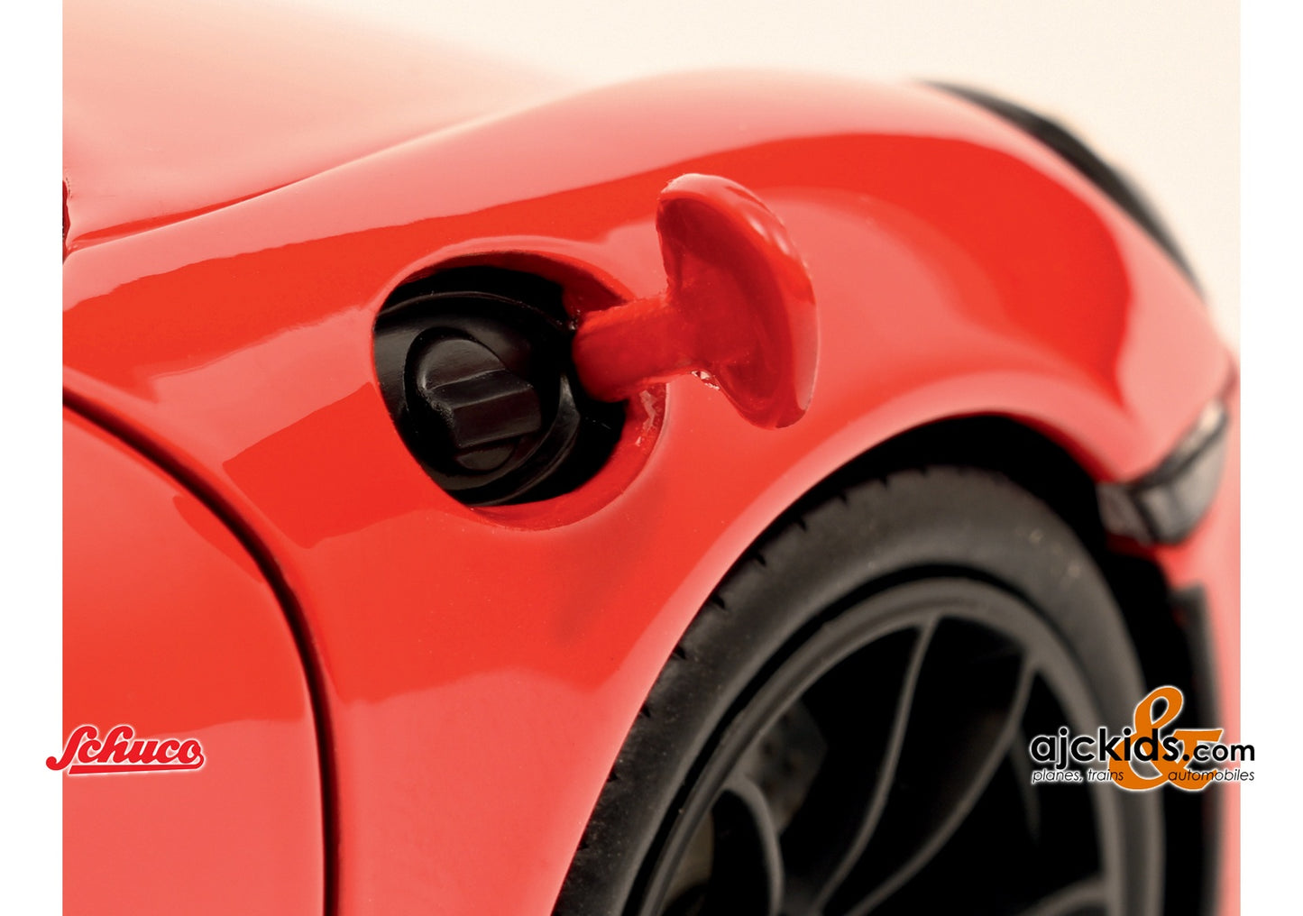 Schuco 450040300 - Porsche Cayman GT4 red 1:18