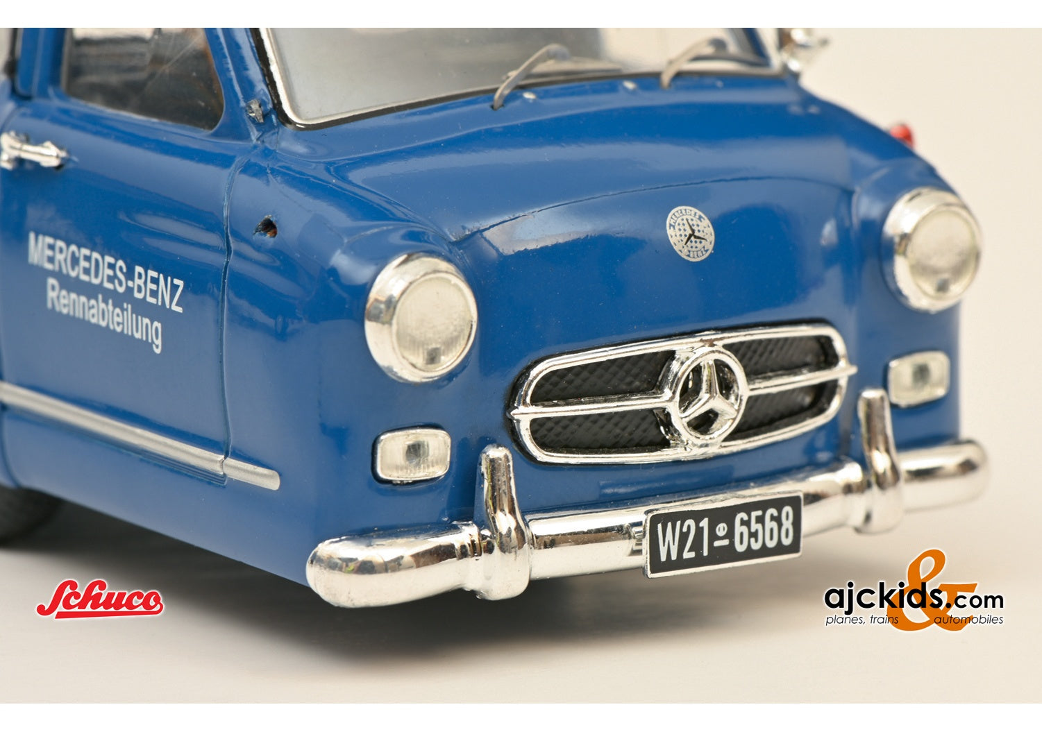 Schuco 450253800 MB Renntransporter blue 1:43 – Ajckids