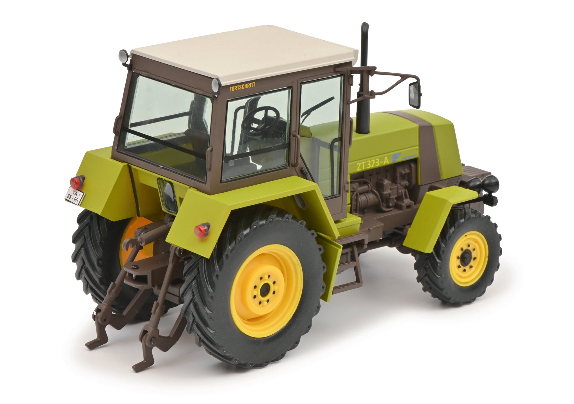 Schuco 450783300 Fortschritt ZT 323 1:32 – Ajckids