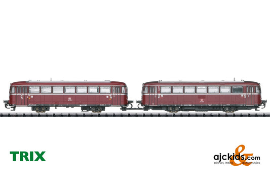 Trix 16982 - Classes 796 Powered Rail Car and 996 Control Car