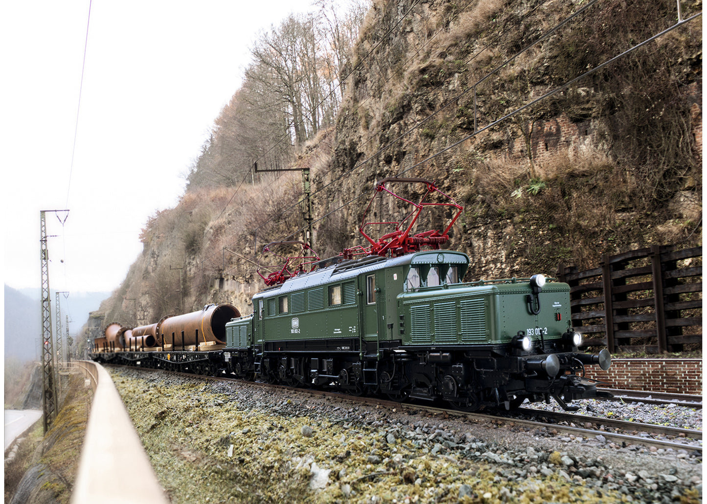 Trix 22872 - DB cl 193 Electric Freight Locomotive