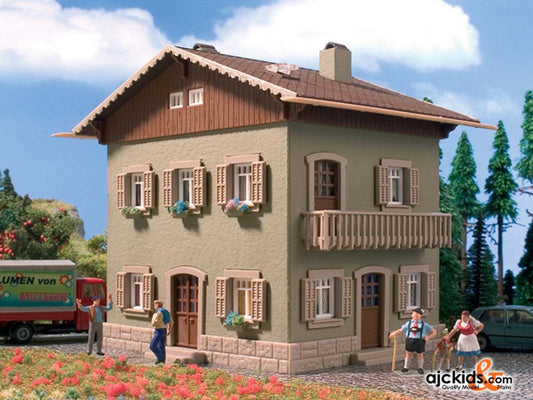 Vollmer 9231 - 2 Story House Kit