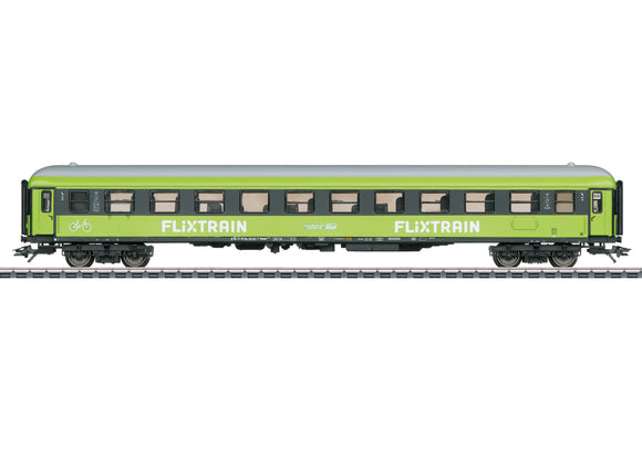 Marklin 42956 - Express Train Passenger Car, 2nd Class